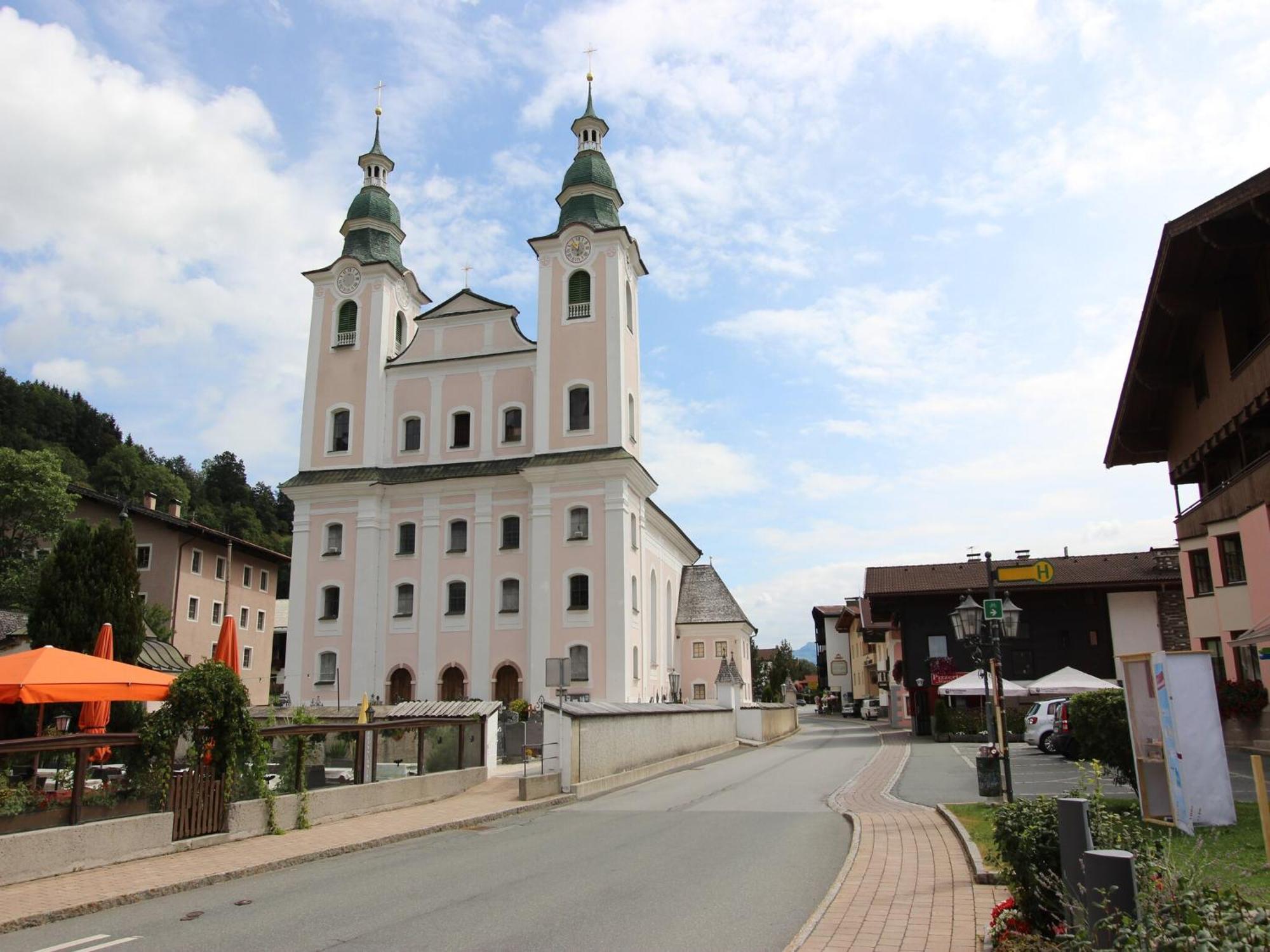 Wonderful Apartment In Hopfgarten Im Brixental With Parking Exteriör bild