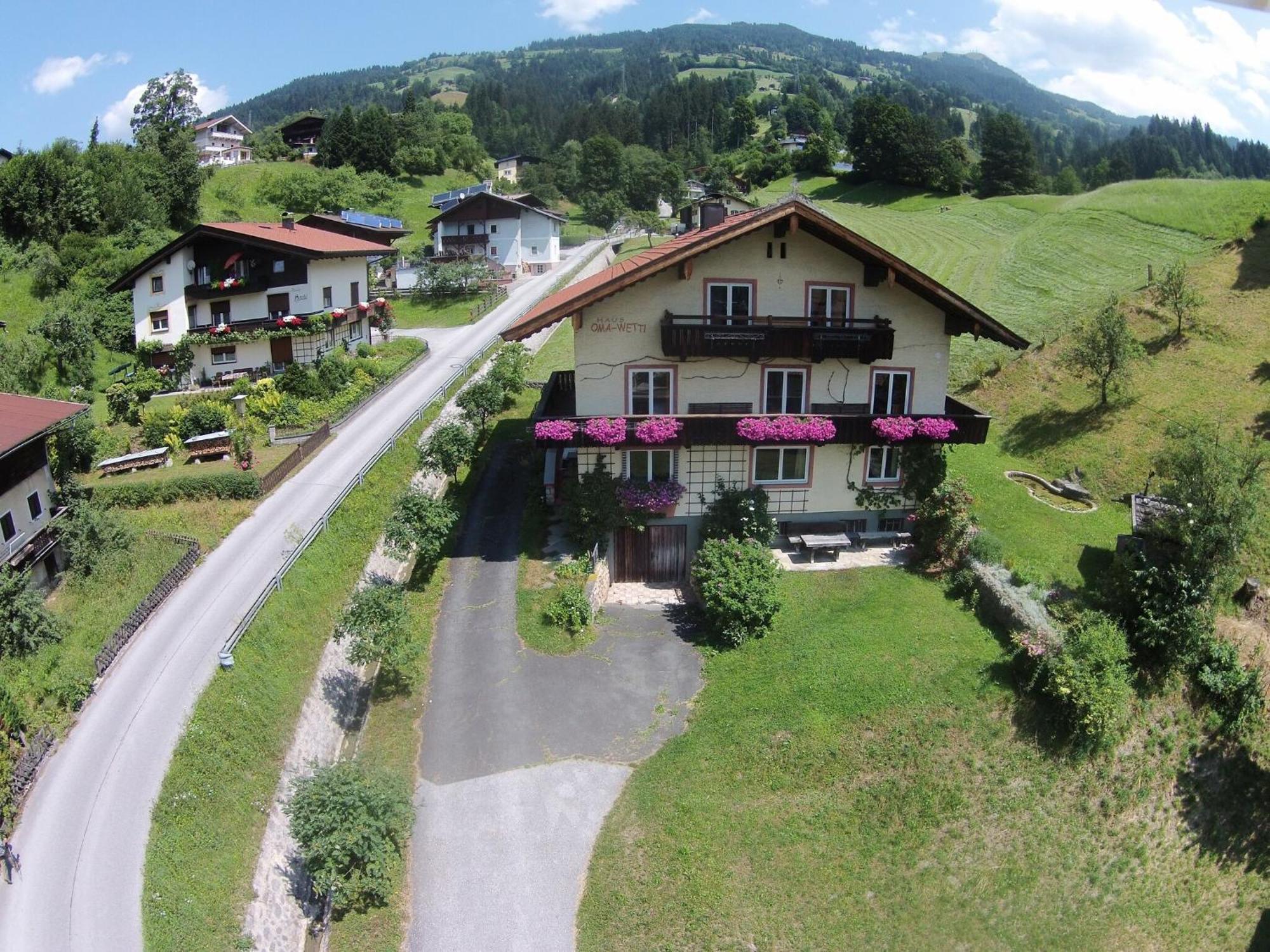 Wonderful Apartment In Hopfgarten Im Brixental With Parking Exteriör bild